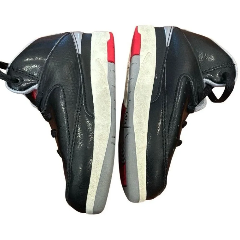 Nike Air Jordan 2 Unisex Kids Black/Gray/Red/White Leather Mid Top Sneakers 8C
